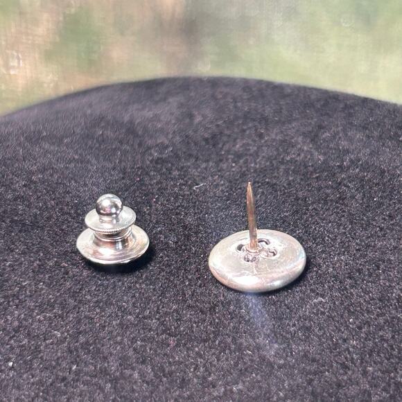 Vintage Button Design Tie Tack Pin – Silver Tone Men’s Accessory - Picture 9 of 16